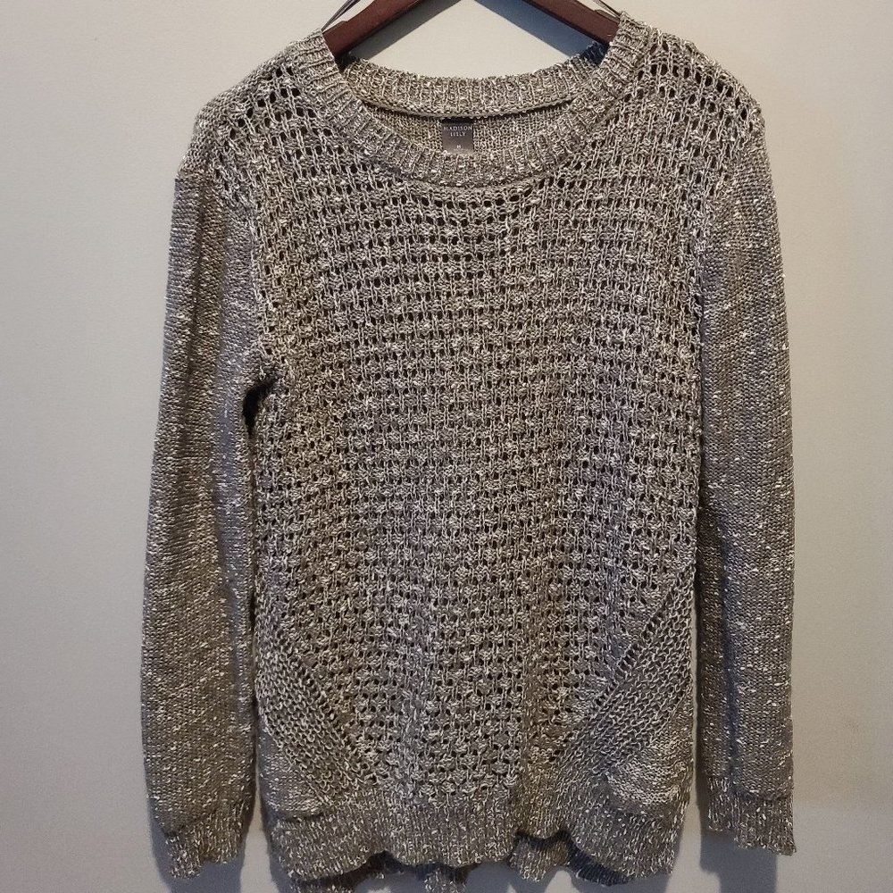 Madison Lilly Yanna Pullover